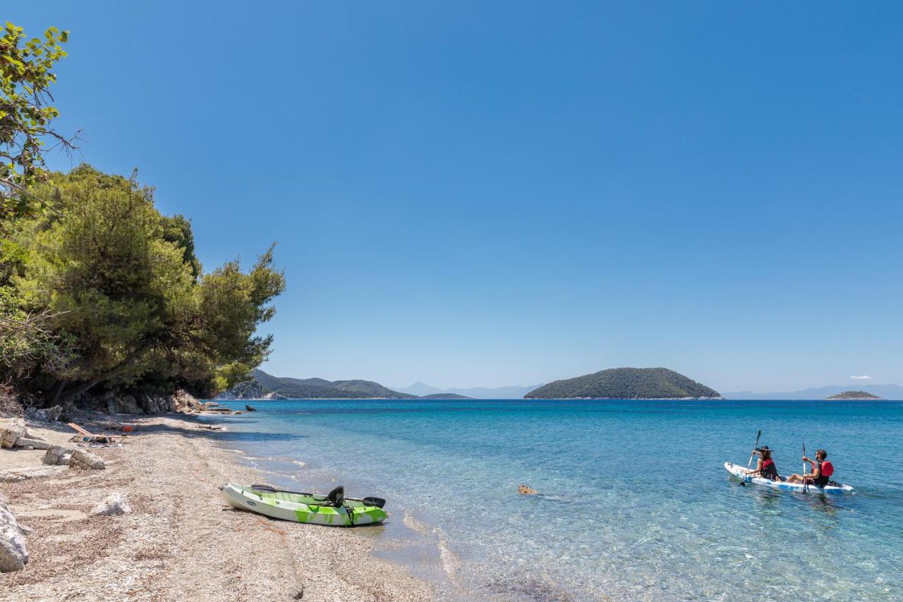 Stamatiou Estate Hotel Neo Klima Bagian luar foto
