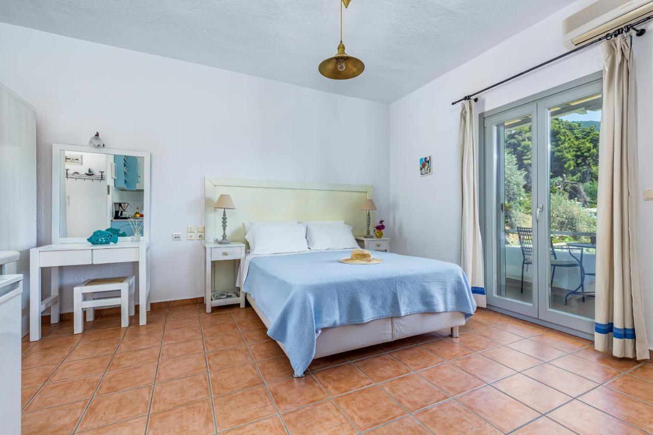 Stamatiou Estate Hotel Neo Klima Bagian luar foto