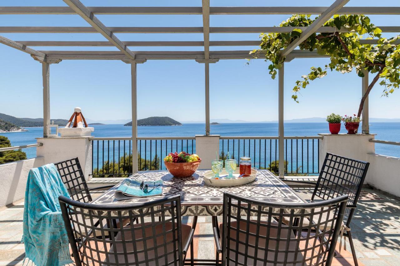 Stamatiou Estate Hotel Neo Klima Bagian luar foto