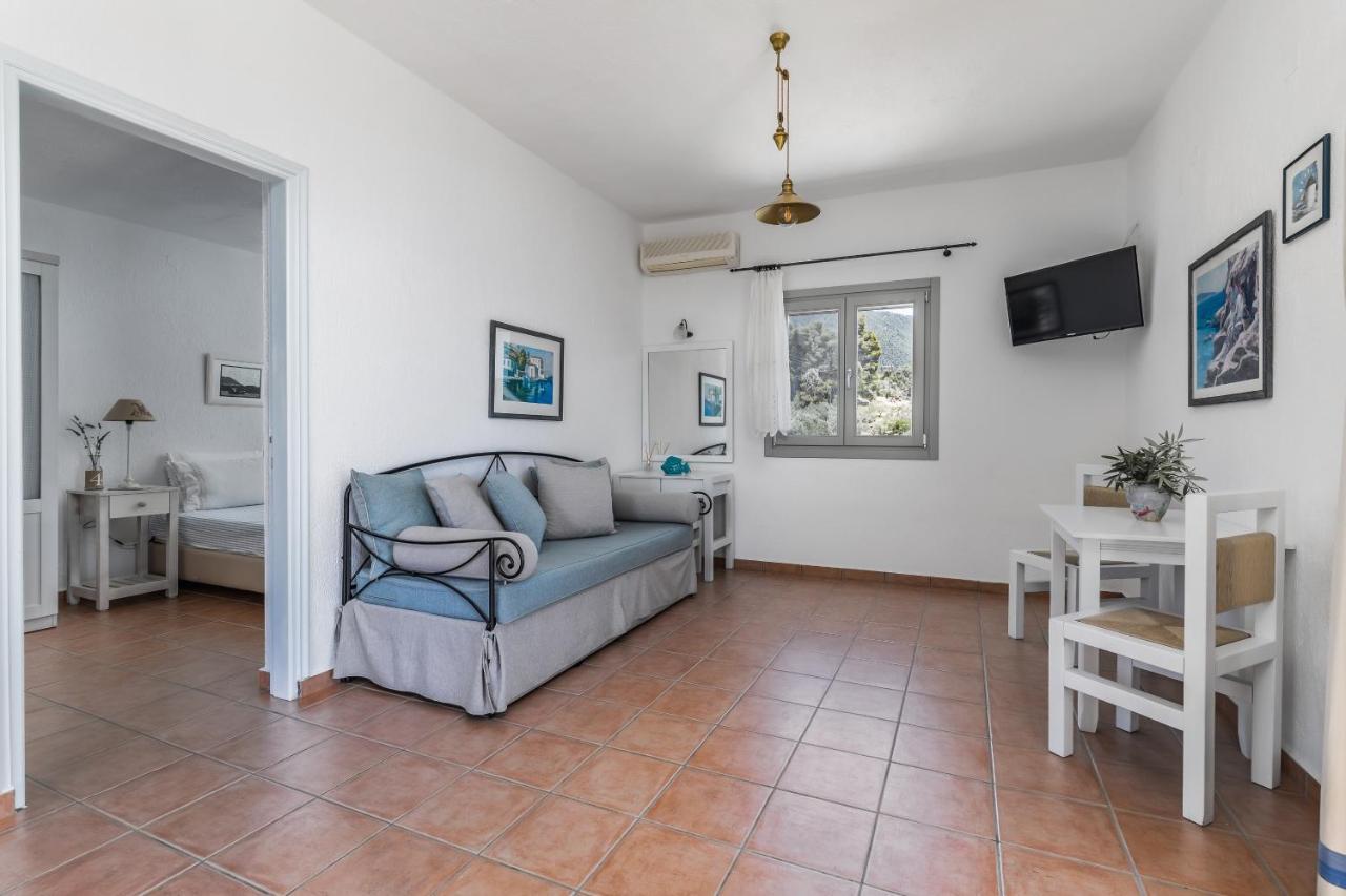Stamatiou Estate Hotel Neo Klima Bagian luar foto