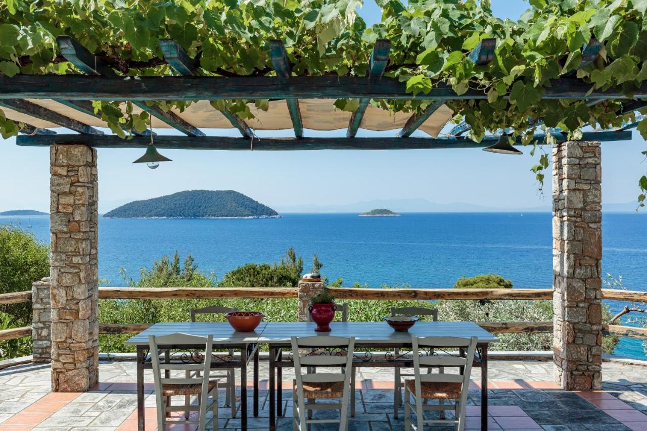 Stamatiou Estate Hotel Neo Klima Bagian luar foto
