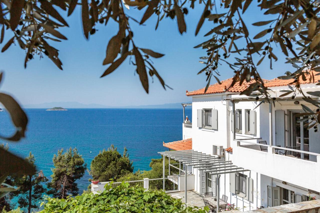 Stamatiou Estate Hotel Neo Klima Bagian luar foto